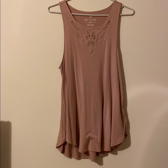 American Eagle Outfitters Tops - American Eagle soft and sexy tank top
